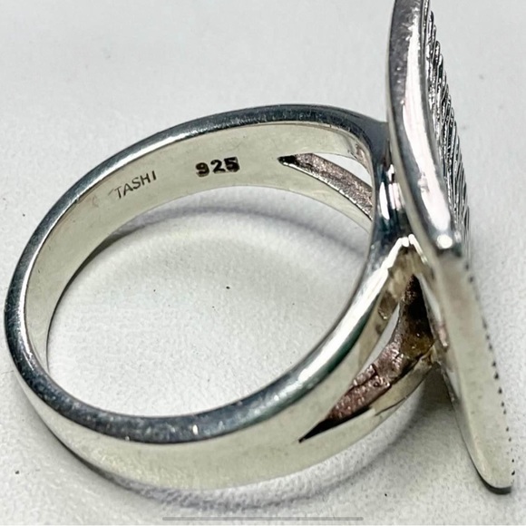 Sterling Silver Tashi Designer Ring Funky Ridged Design - Picture 3 of 6